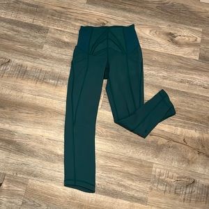 Lululemon Cropped Leggings Size 4